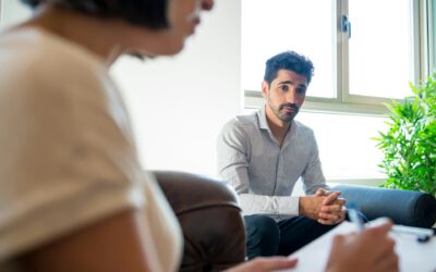 Choosing the Right Relationship Therapist for Your Needs